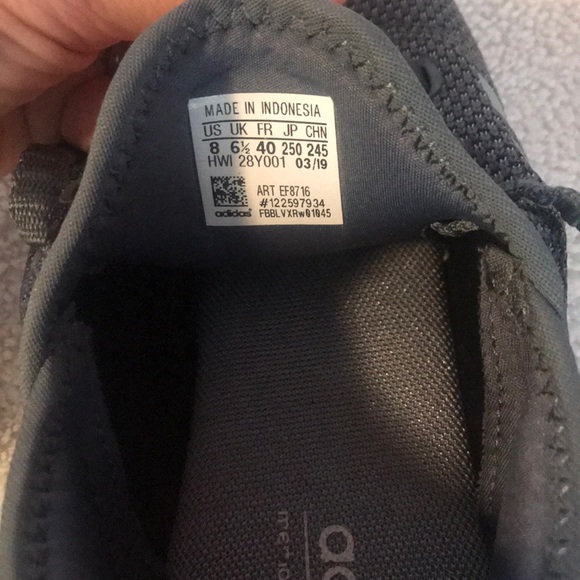 Adidas memory foam sneakers - Picture 3 of 6